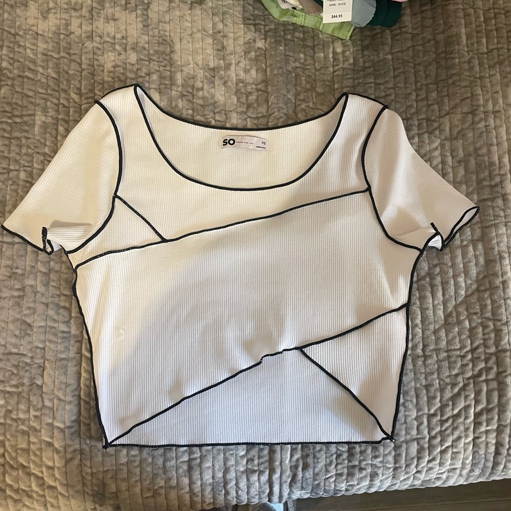Asymmetrical T-shirt